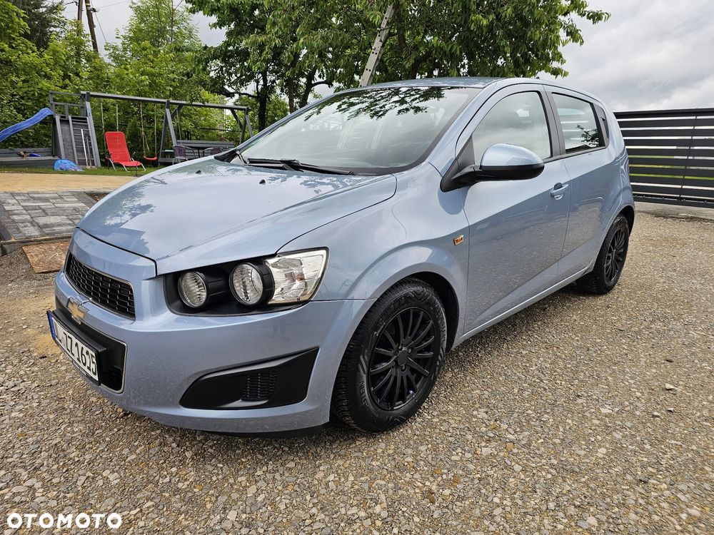Chevrolet Aveo - 22