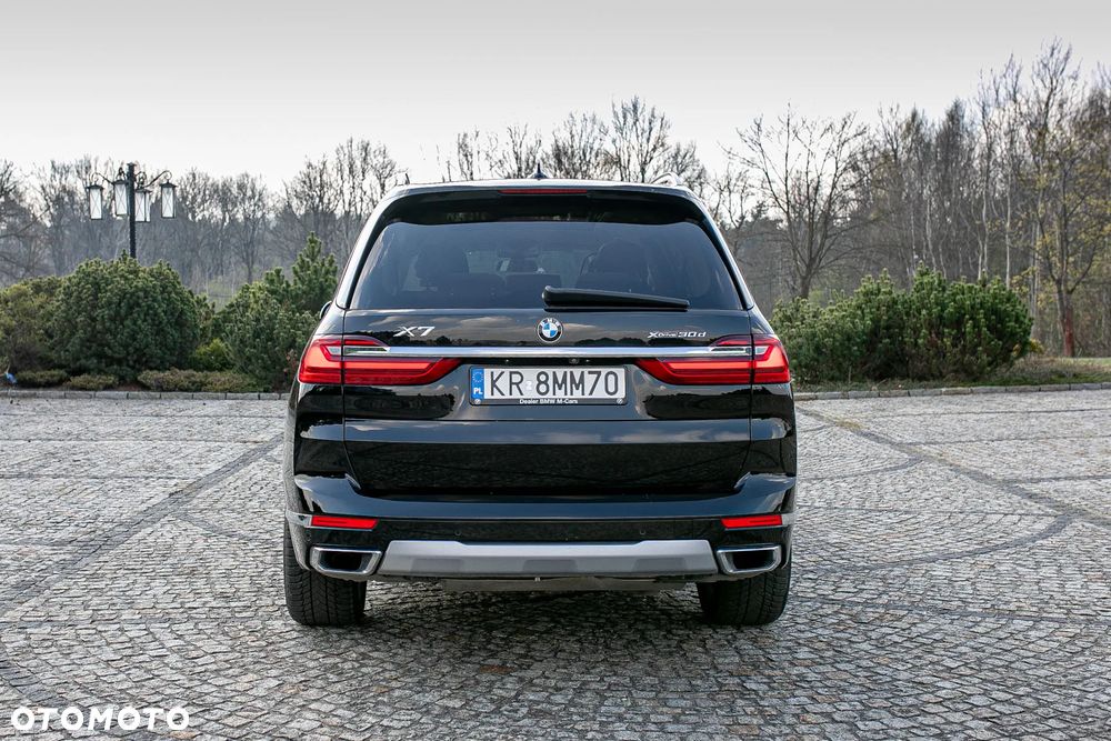 BMW X7 xDrive30d - 9