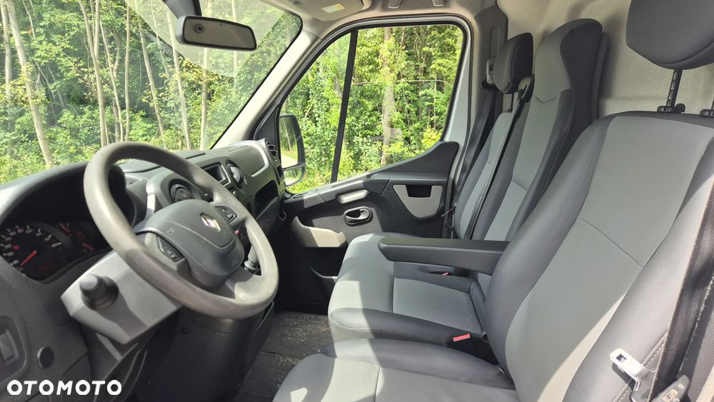 Renault Master - 15