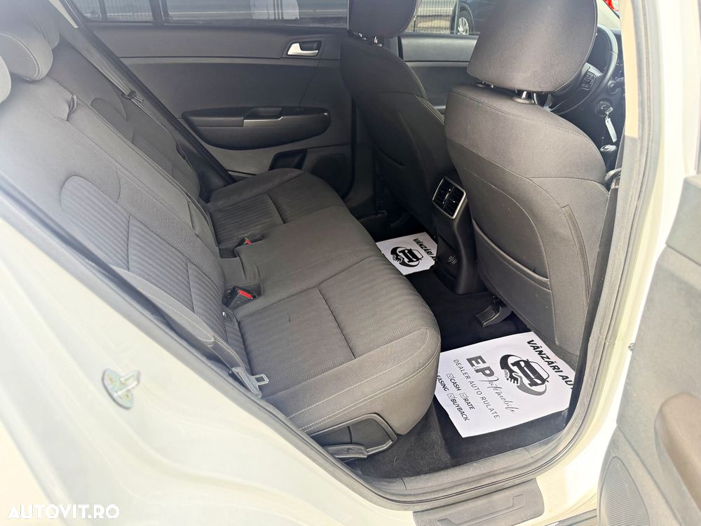 Kia Sportage 1.7 CRDI 2WD ISG Spirit - 14