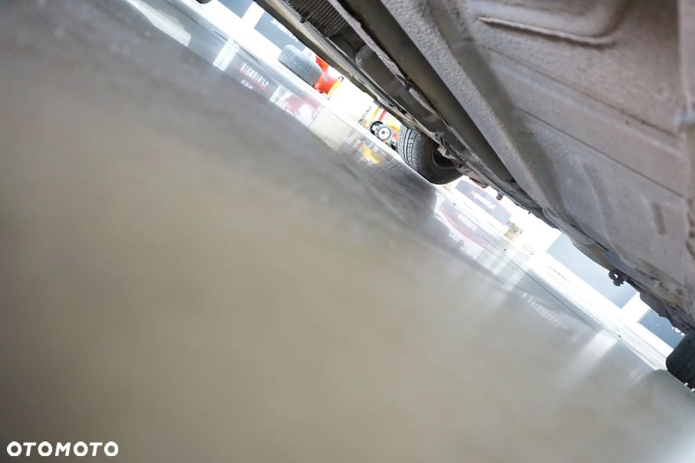Volvo V50 DPF DRIVe - 13