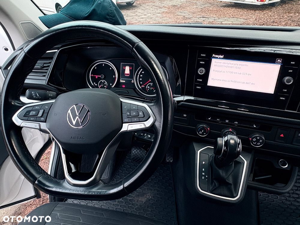 Volkswagen Multivan - 12