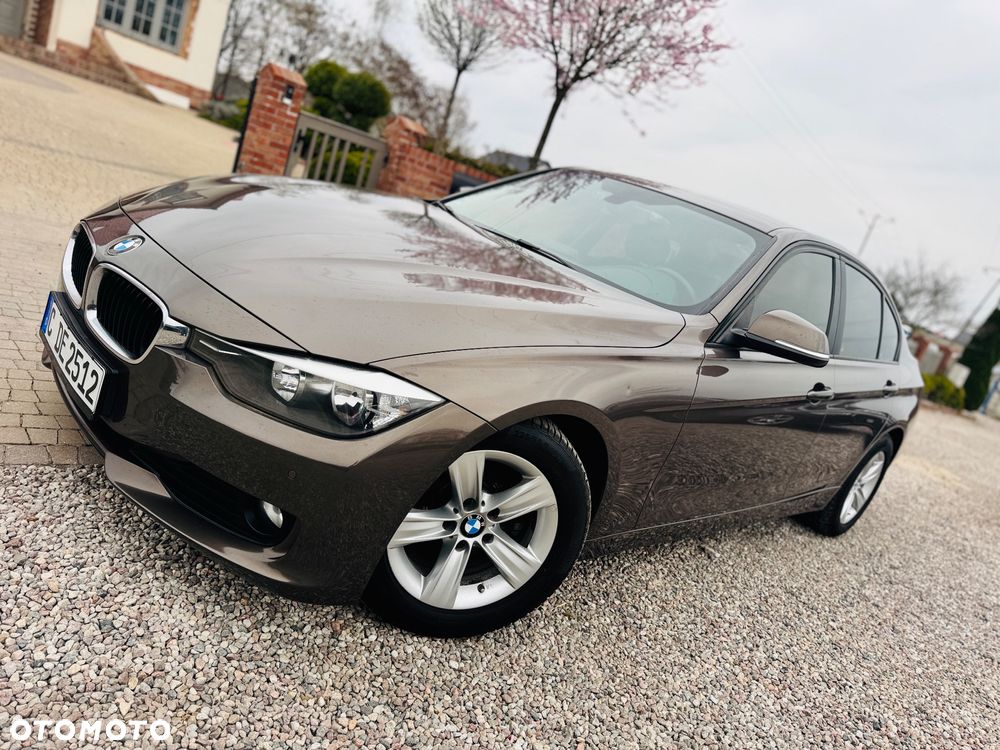 BMW Seria 3 316d DPF Edition Exclusive - 6