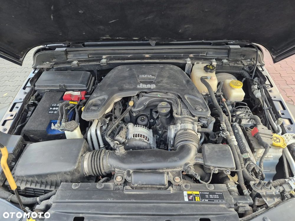 Jeep Wrangler Unlimited 3.6 Automatik X - 22