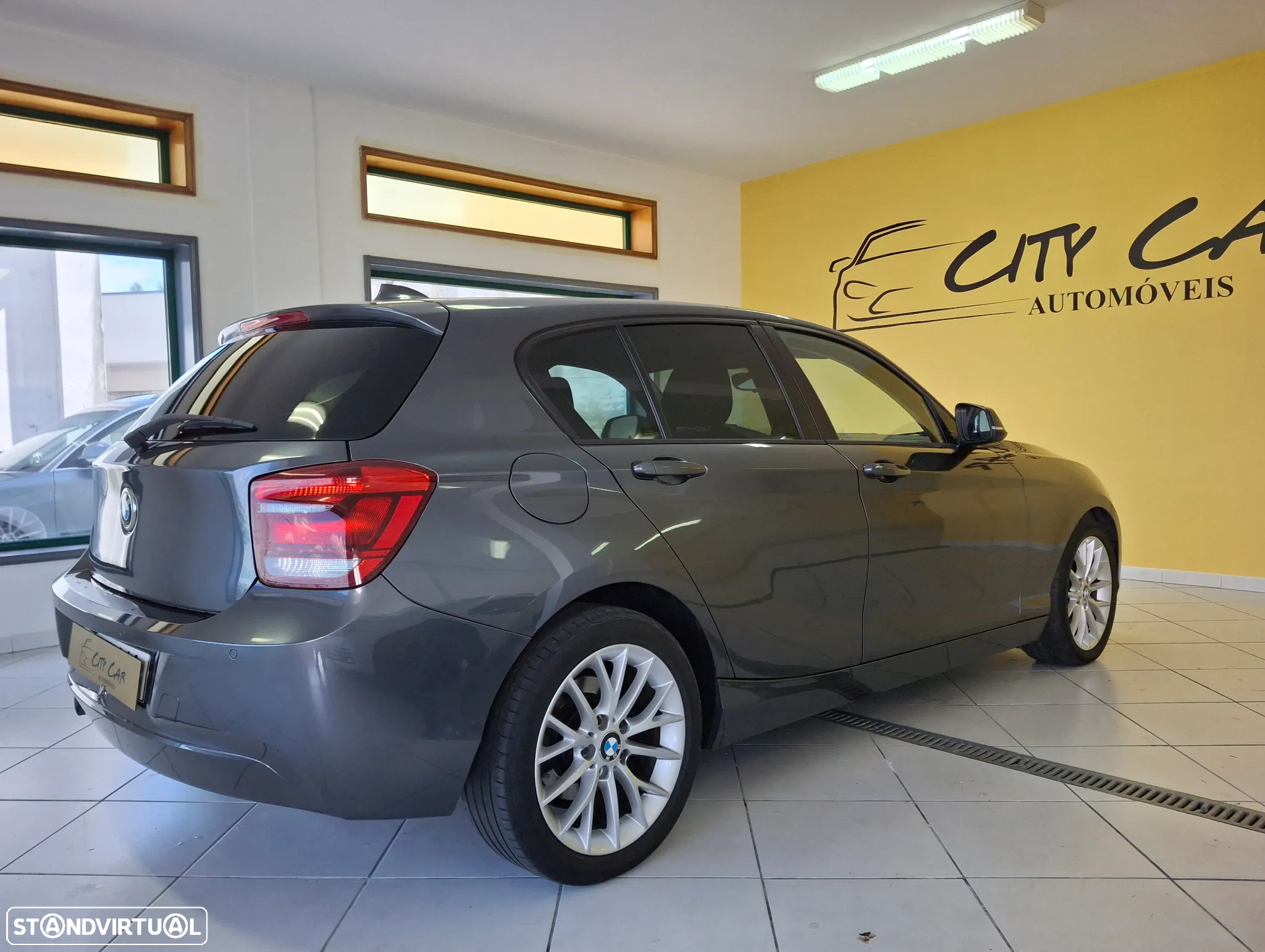 BMW 118 d Aut. Sport Line - 6