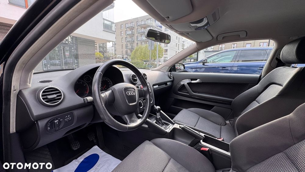 Audi A3 3-drzwiowe 2.0 TFSI quattro Ambition - 5