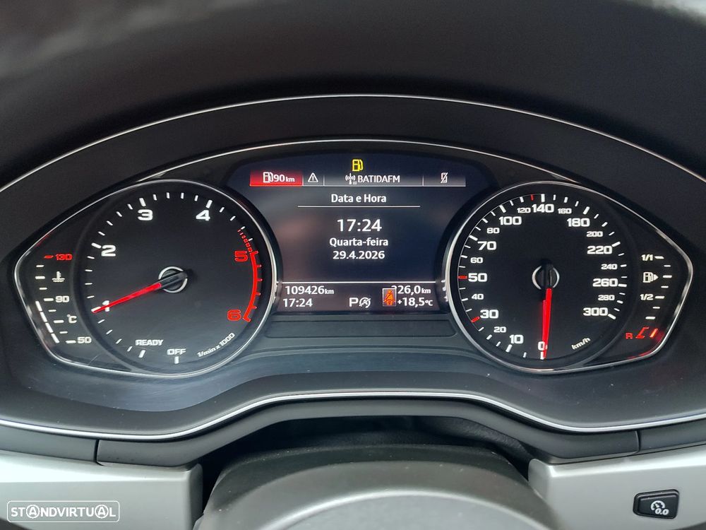 Audi A4 Avant 30 TDI S line S tronic - 12
