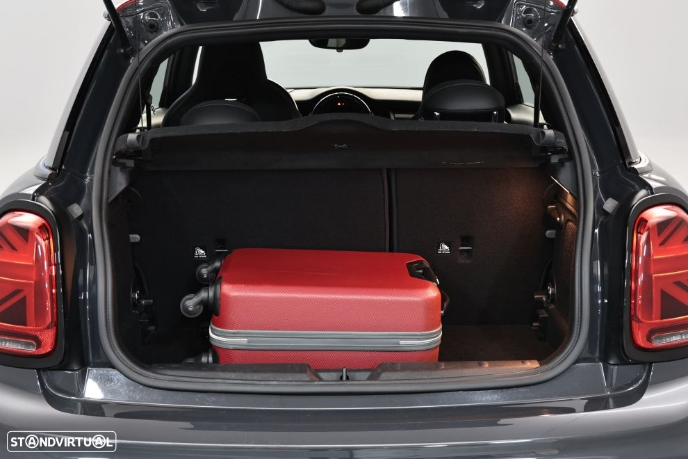 MINI Clubman John Cooper Works ALL4 Auto Desp. - 26