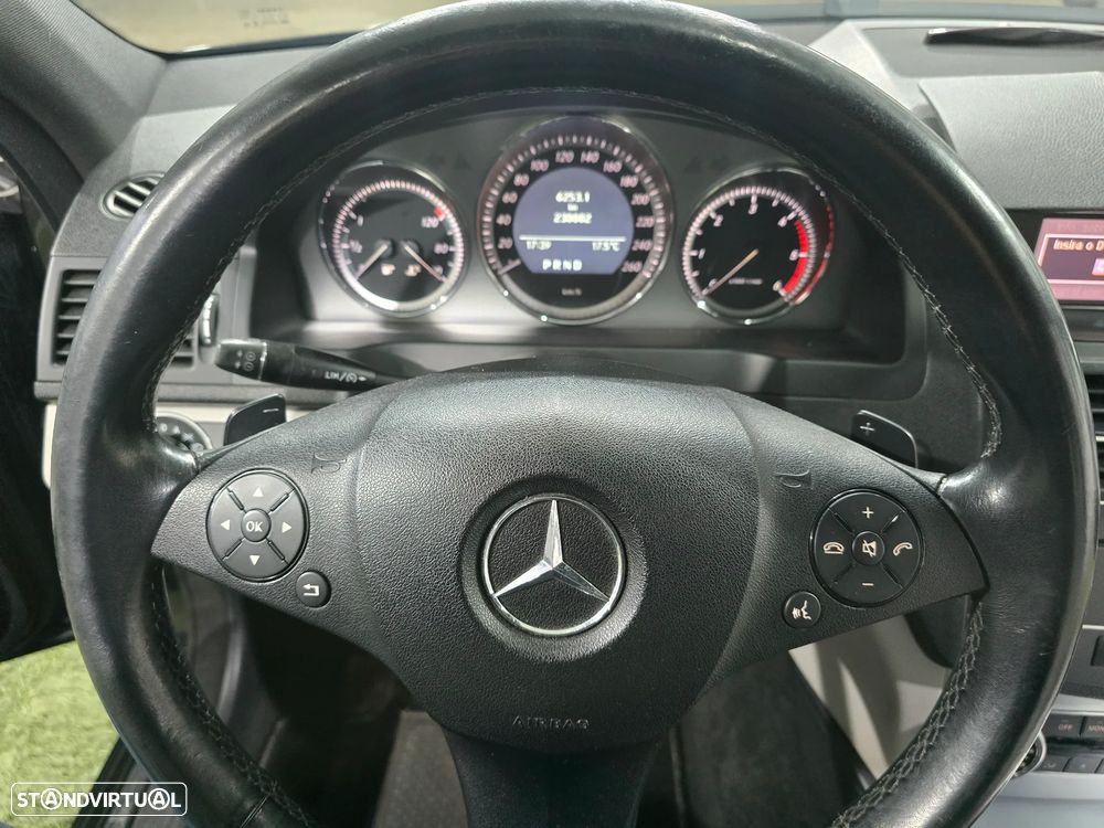 Mercedes-Benz C 250 - 17
