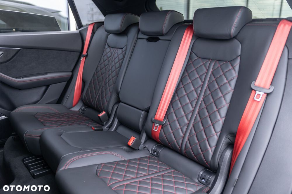 Audi SQ8 - 10