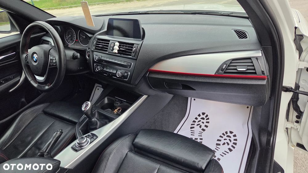 BMW Seria 1 116d DPF Edition Sport - 22