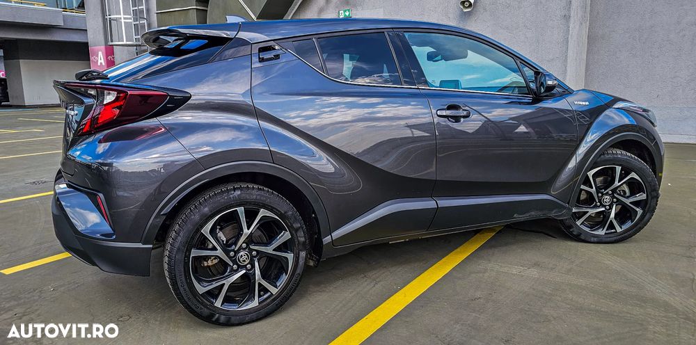 Toyota C-HR 1.8 HSD 122 CP 4x2 CVT Cult - 24