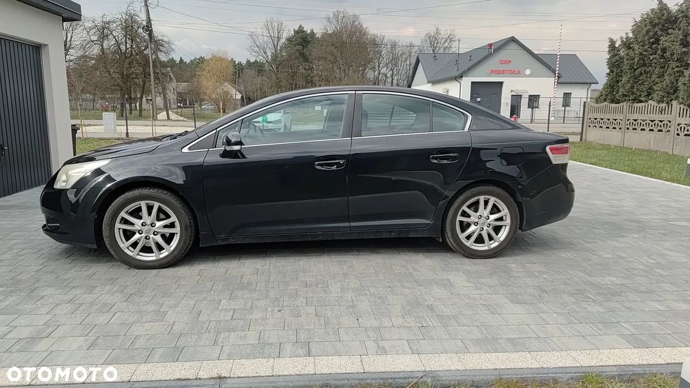 Toyota Avensis 1.8 Sol - 2