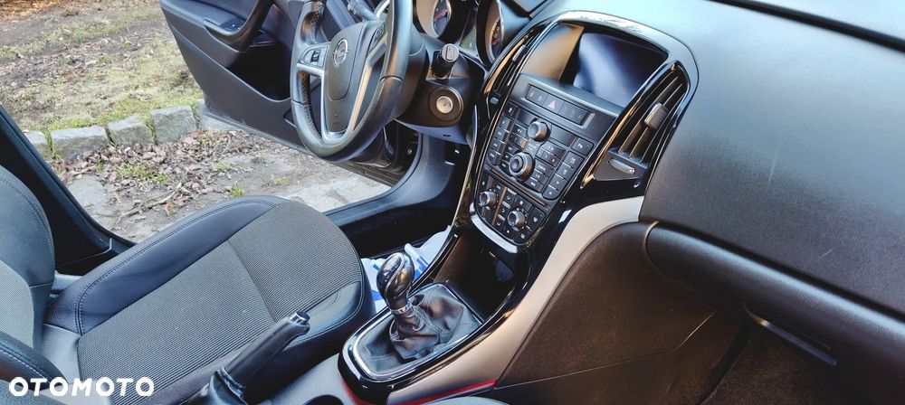 Opel Astra 1.4 Turbo ecoFLEX Start/Stop Exklusiv - 2