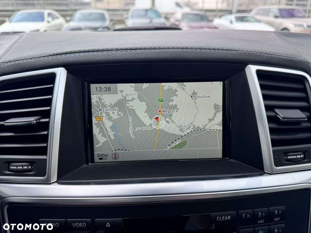 Mercedes-Benz GL - 41