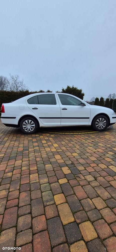 Skoda Octavia 1.6 Classic - 1