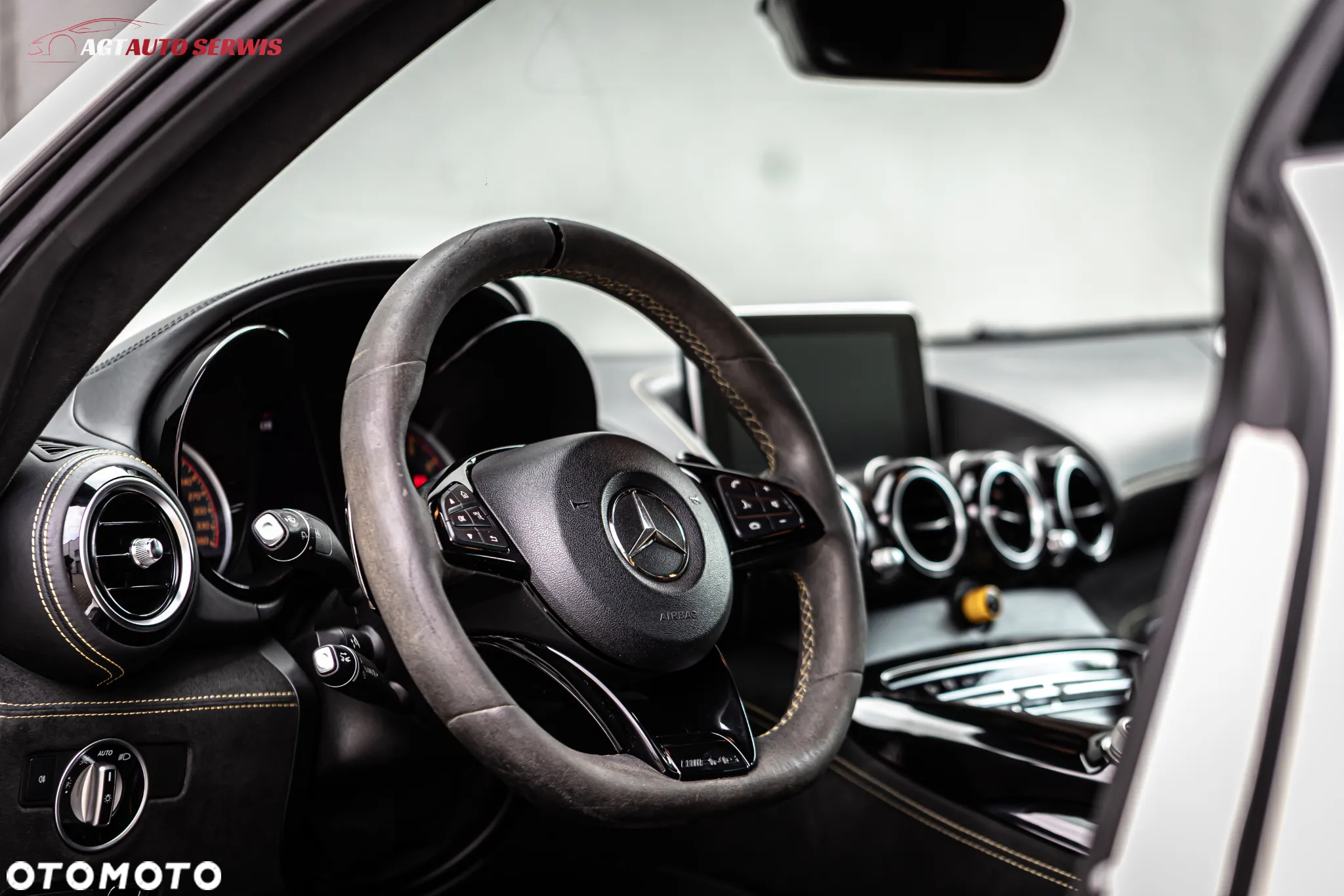 Mercedes-Benz AMG GT R - 25