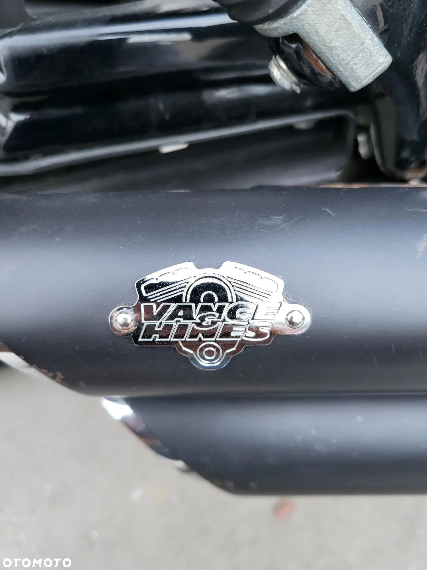 Harley-Davidson Sportster Custom 883C - 3