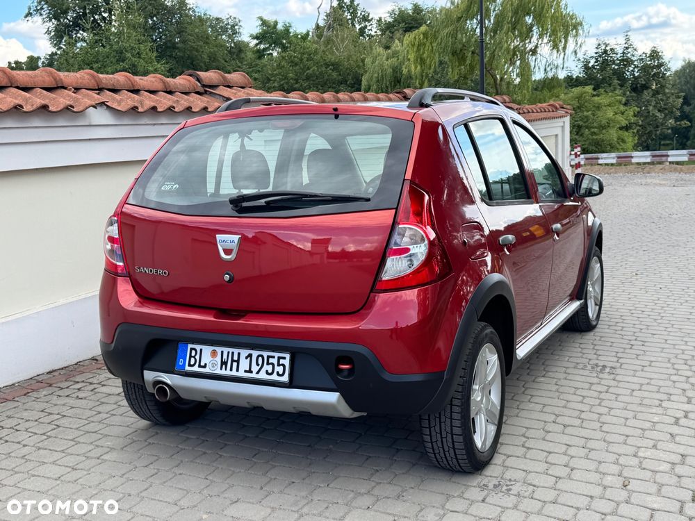 Dacia Sandero 1.6 MPI Stepway - 32