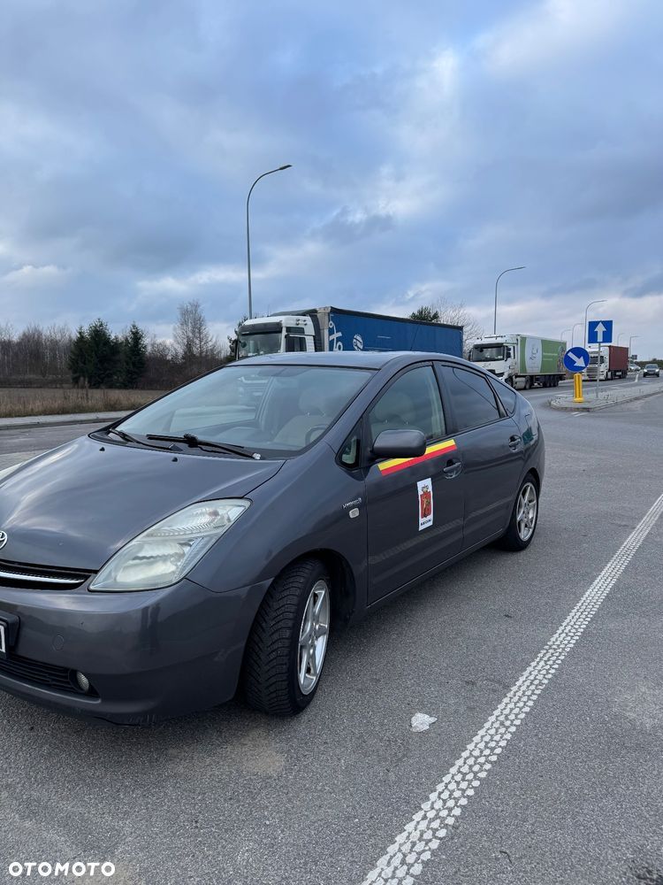 Toyota Prius 1.5 VVT-i Sol (nav) - 3