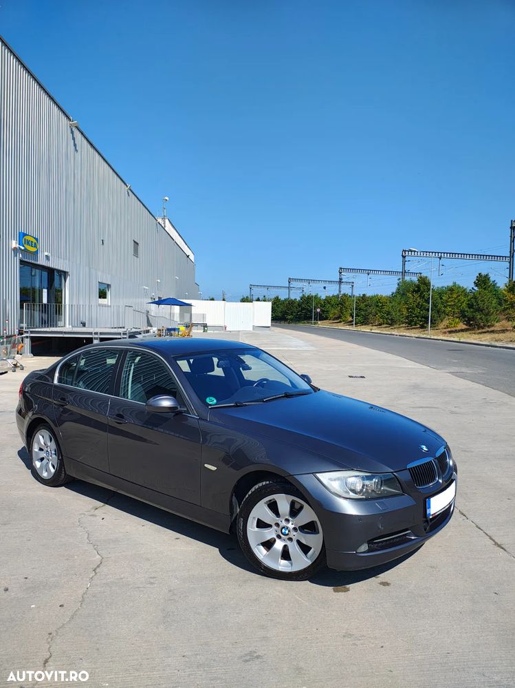 BMW Seria 3 325d - 3