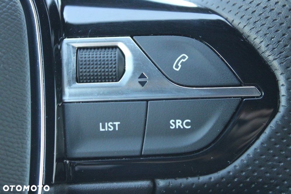 Peugeot 5008 - 28