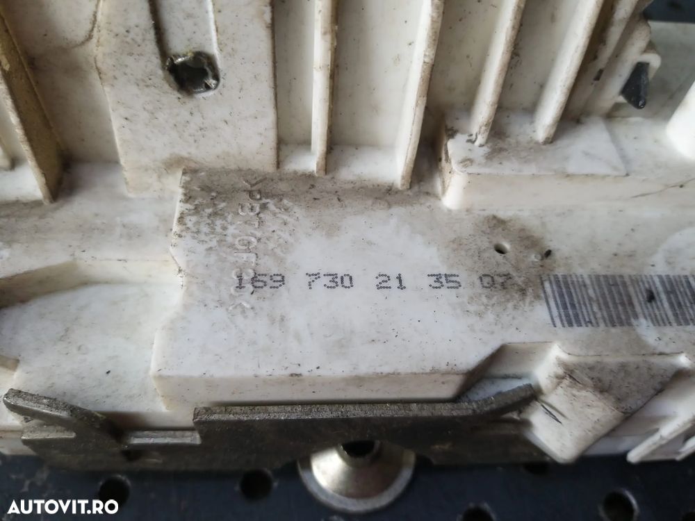 Broasca usa stanga spate mercedes a class w169 1697302135q7 - 2