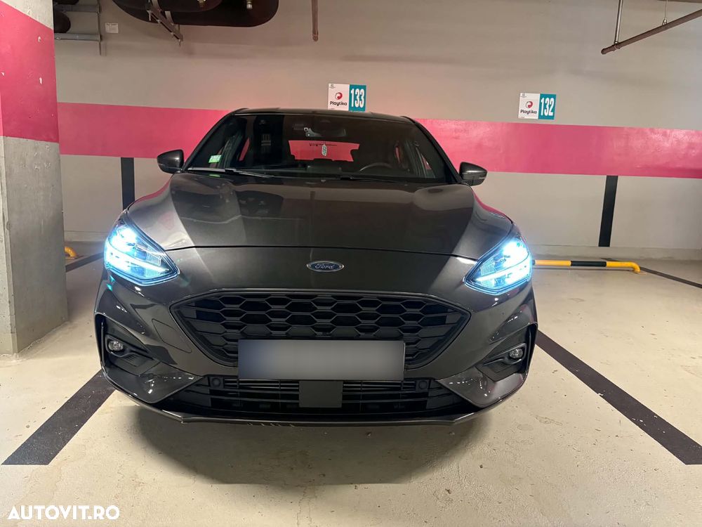 Ford Focus 1.5 EcoBoost ST-Line - 23