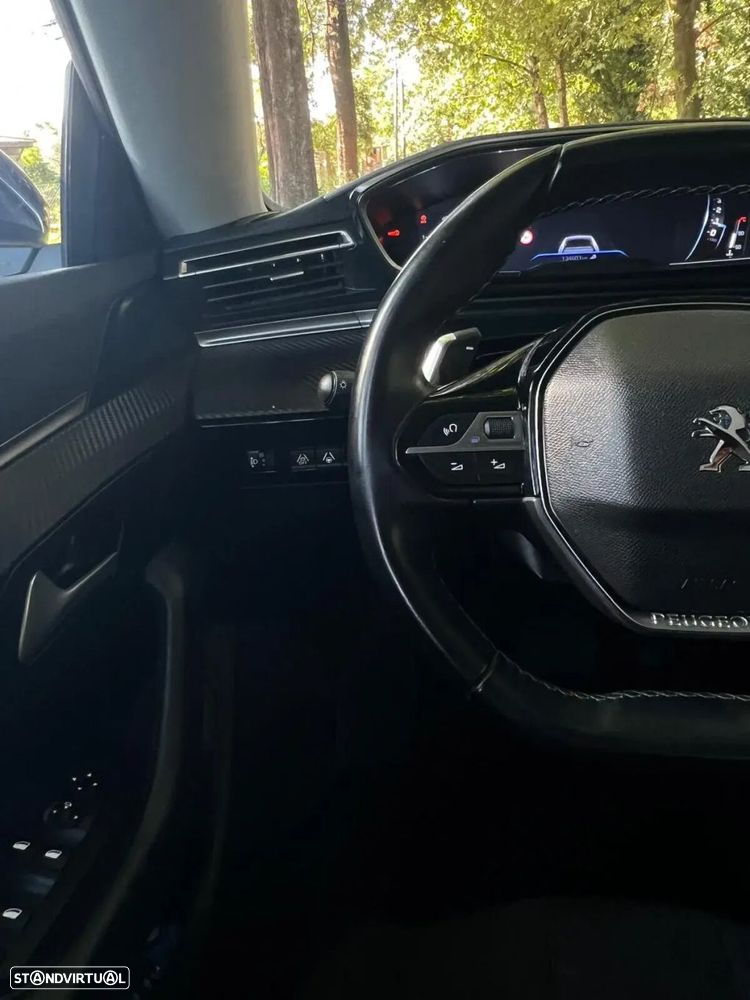 Peugeot 508 SW BlueHDi 130 EAT8 Allure - 28