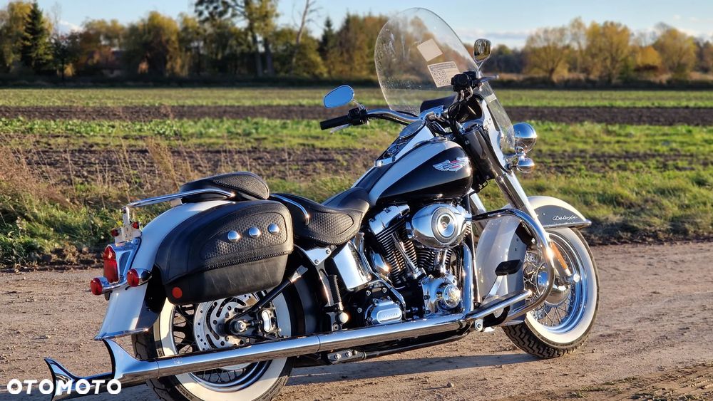 Harley-Davidson Softail Deluxe - 26