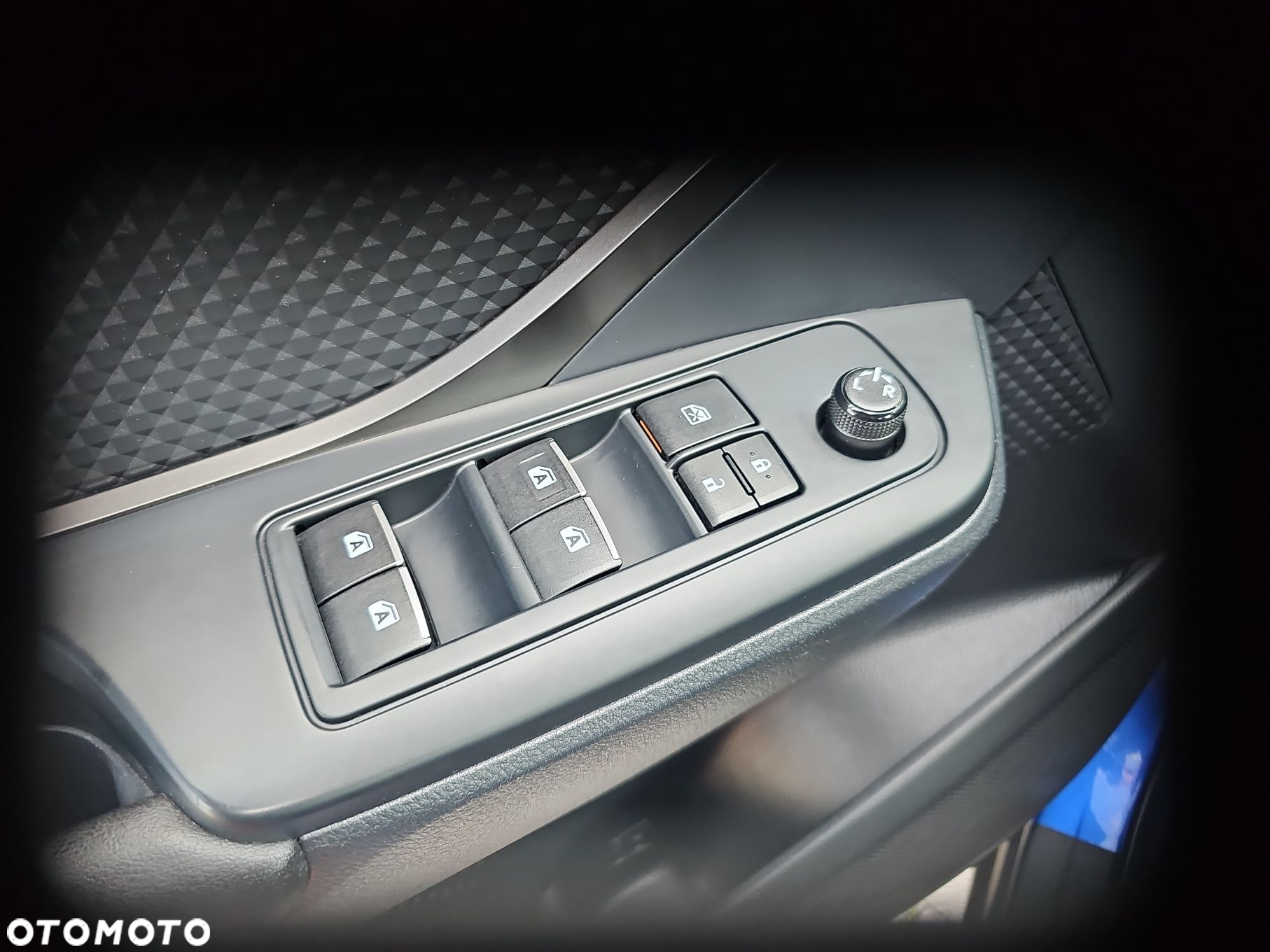 Toyota C-HR 1.2 T GPF Premium - 20