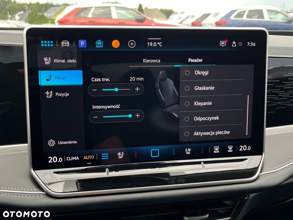 Volkswagen Passat Variant 2.0 TDI SCR Elegance DSG - 16