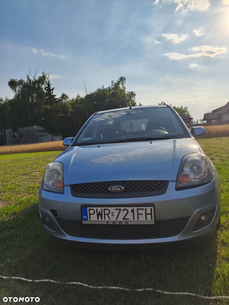 Ford Fiesta - 6