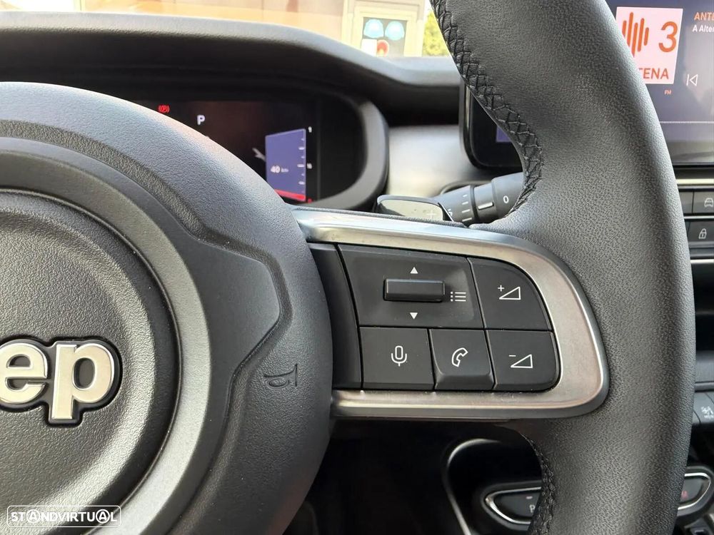 Jeep Avenger 1.2 e-Hybrid Altitude DCT - 29
