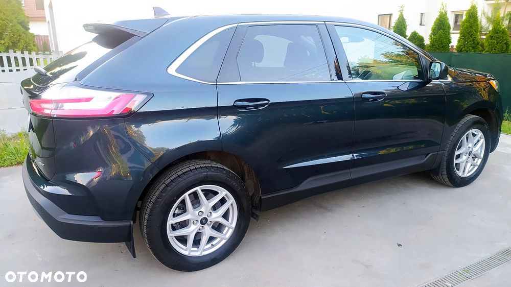 Ford Edge - 11