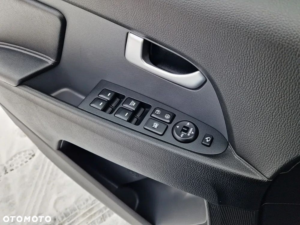 Kia Sportage 1.6 GDI Business Line M 2WD - 38