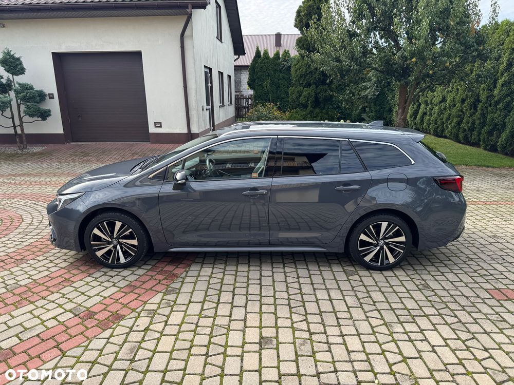 Toyota Corolla 1.8 Hybrid Style - 23
