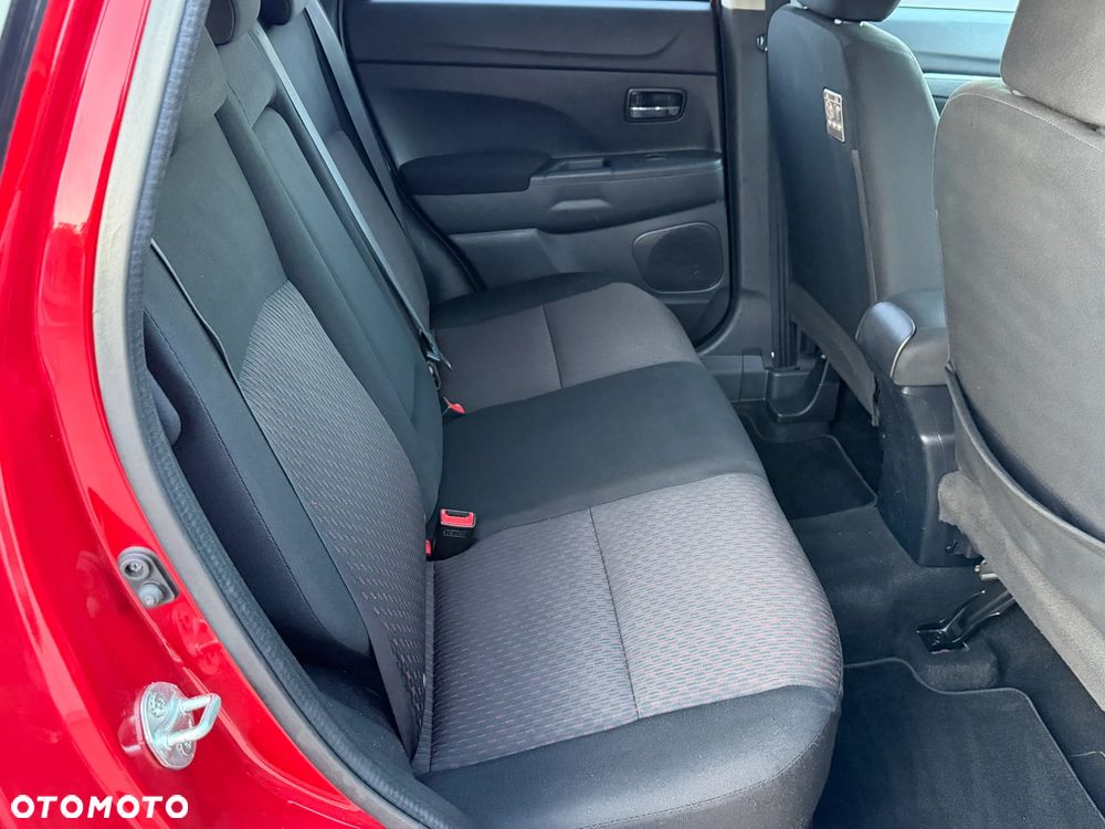 Mitsubishi ASX 1.6 DI-D 2WD Top - 31