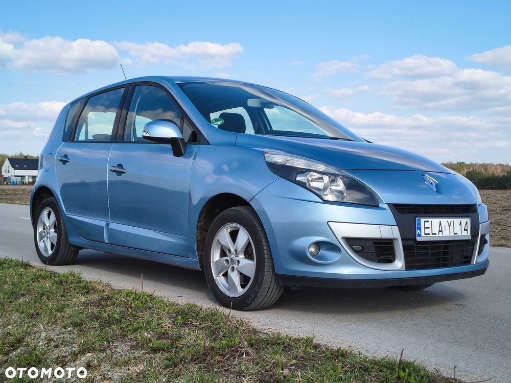 Renault Scenic - 1