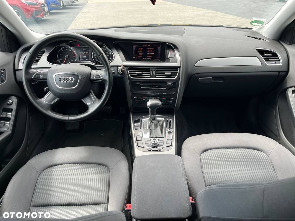 Audi A4 Avant - 11