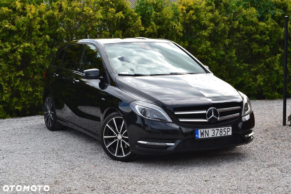 Mercedes-Benz Klasa B 180 CDI (BlueEFFICIENCY) - 14