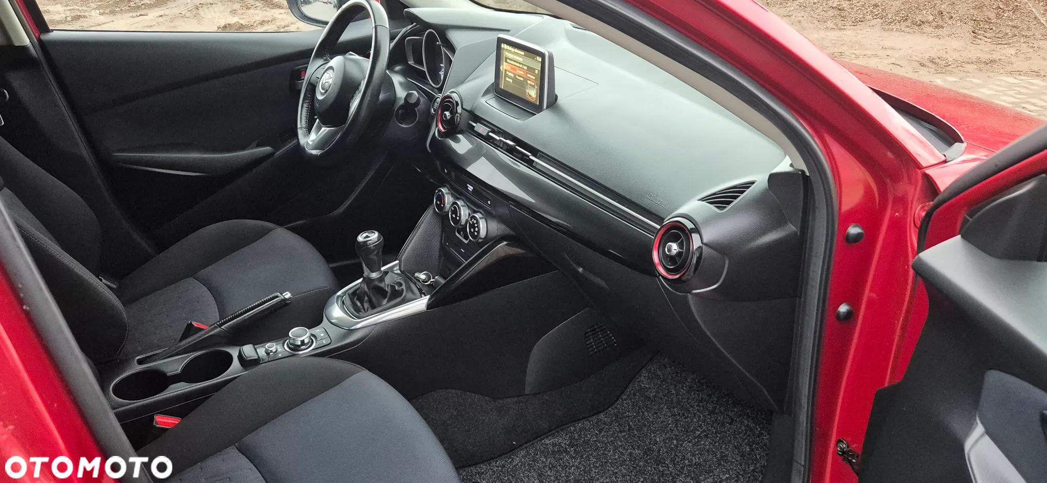 Mazda 2 SKYACTIV-G 90 Nakama - 17