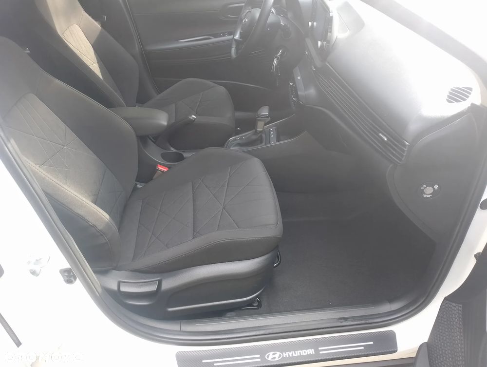 Hyundai Bayon 1.0 T-GDI DCT Trend - 32