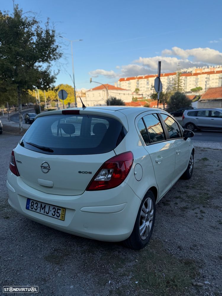 Opel Corsa 1.3 CDTi Enjoy EcoFLEX - 5