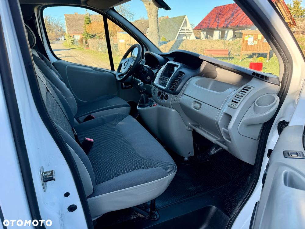 Opel Vivaro 2014 Lift Long 2.0 CDTI 114 KM Klima - 8