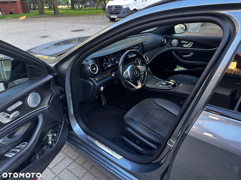 Mercedes-Benz Klasa E 220 d 4-Matic AMG - 21
