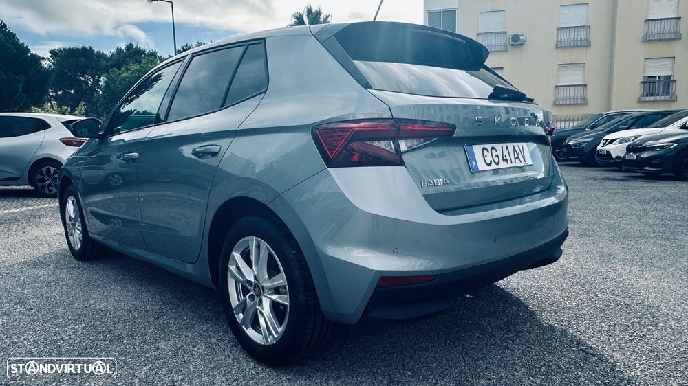 Skoda Fabia 1.0 TSI Selection DSG - 8