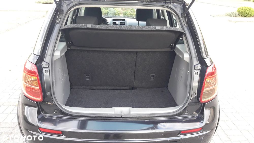 Suzuki SX4 - 9