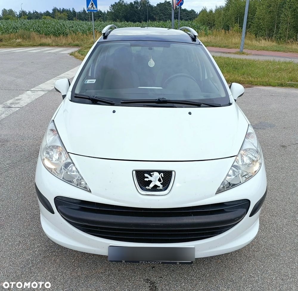Peugeot 207 1.4 Presence - 4