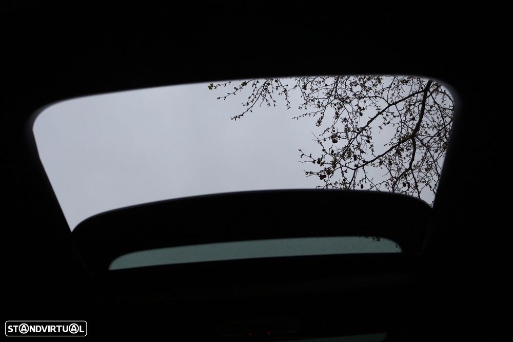 MINI Clubman Cooper Premium Final Edition Auto - 12